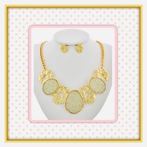 🛍Necklace Earrings Set🛍